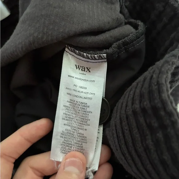 Wax London jumbo corduroy trousers in black - Picture 3 of 5